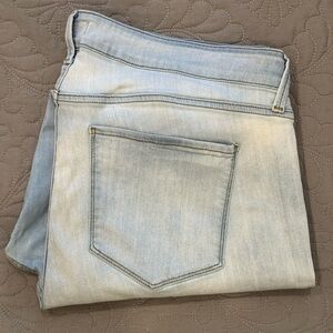 NYDJ Light Wash Straight Leg Jeans